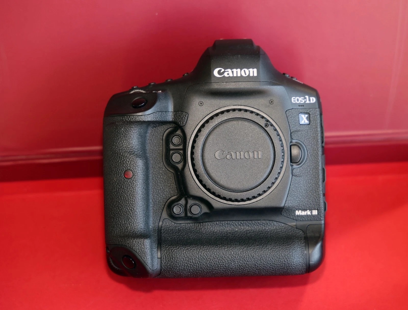 Canon EOS-1D X Mark III Professional DSLR Camera – High Performance Flagship Camera - Image 1