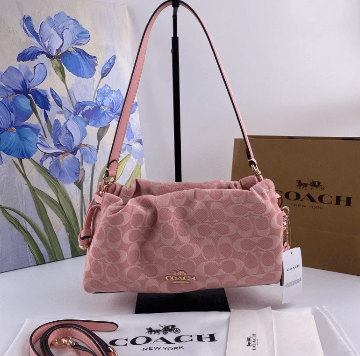 coach faye shoulder bag signature denim cer68 pink - Image 1