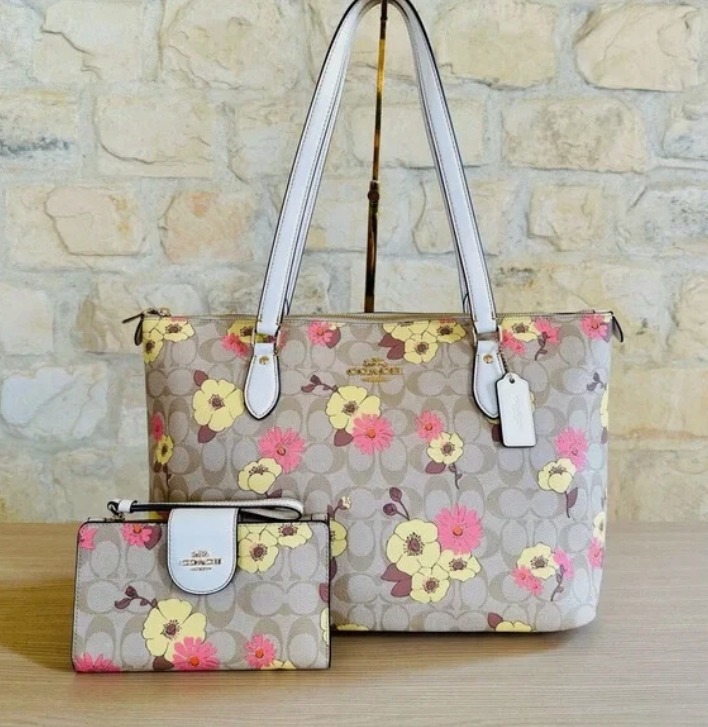 Coach Gallery Signature Floral Cluster Print Handbag/Wallet Option NWT Authentic - Image 1