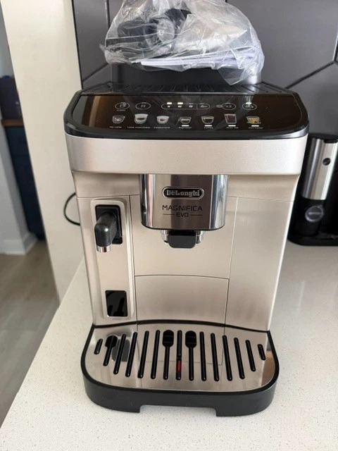 De'Longhi Magnifica Evo Espresso Machine – ECAM29084SB – Silver - Image 1