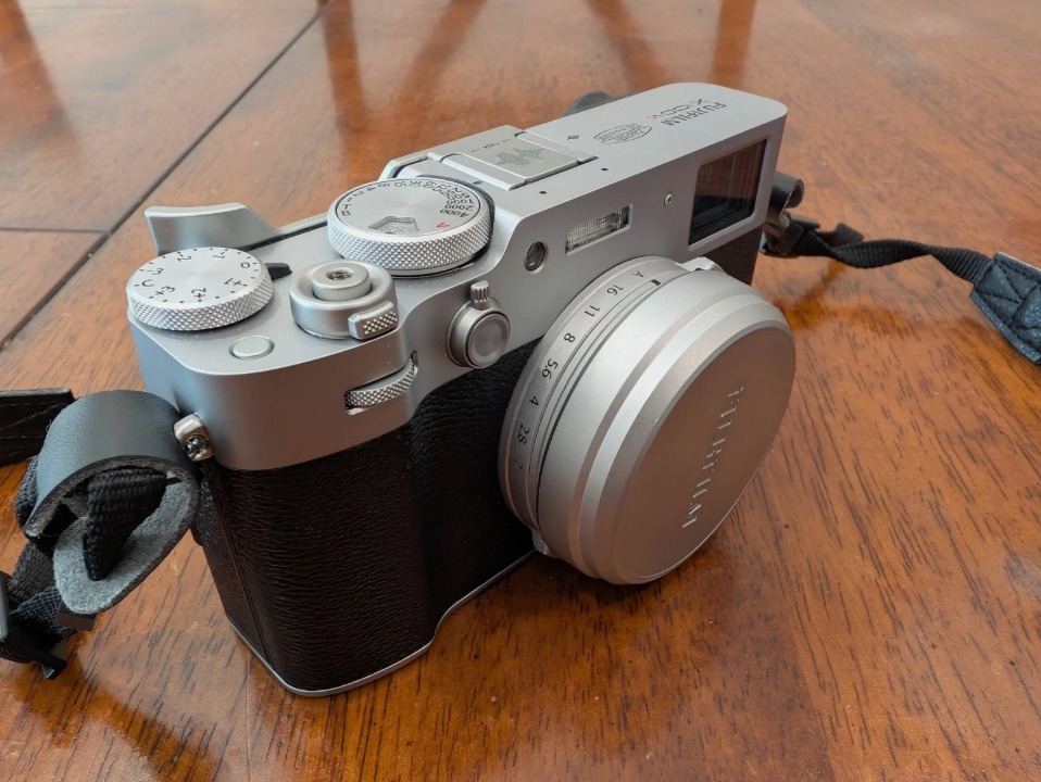 Fujifilm X100VI Compact Camera - Silver - Image 1