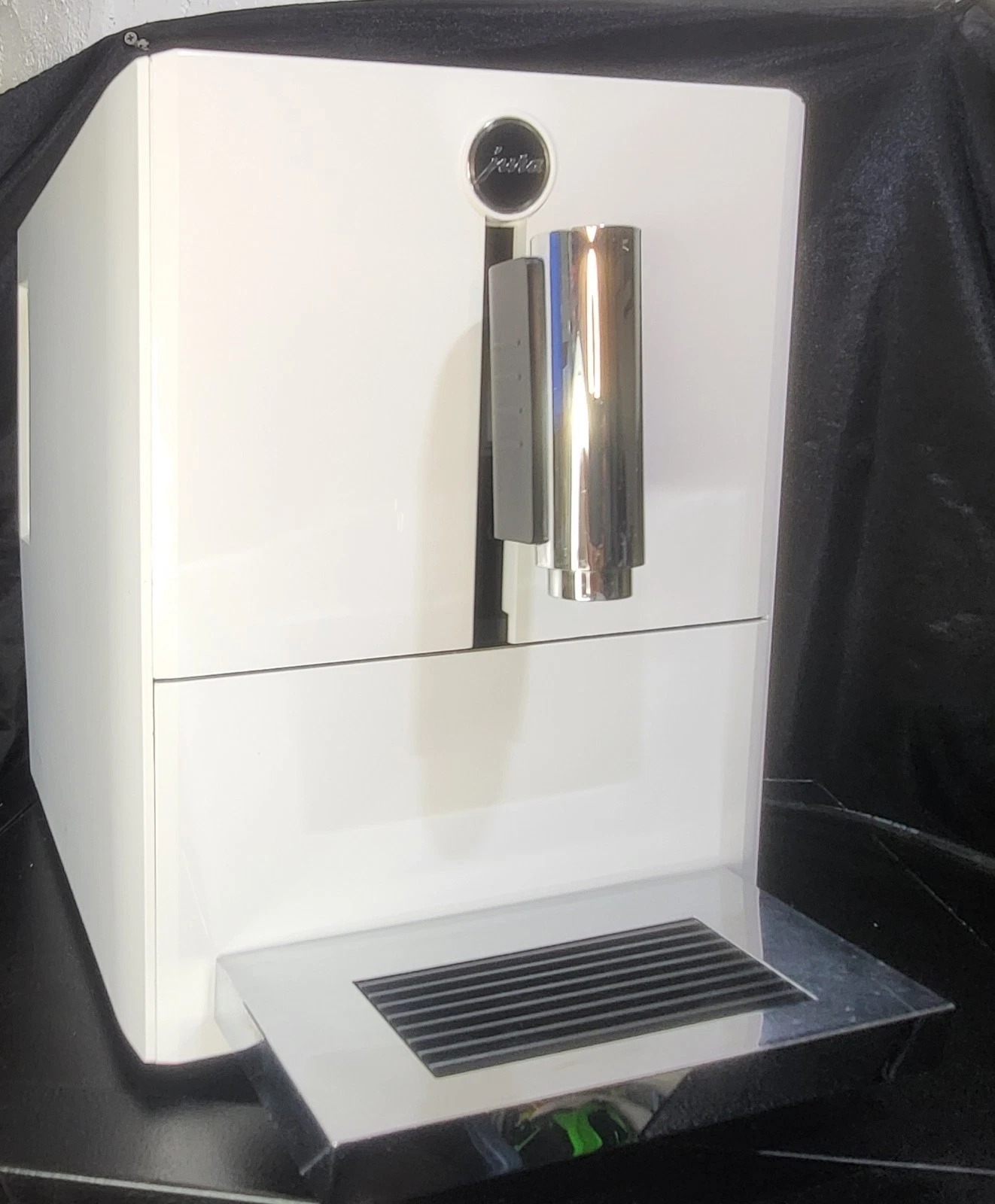 Jura A1 Type 741 Espresso Coffee Machine – With Extras Bundle - Image 1