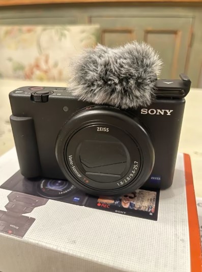 Sony ZV-1 Vlogging Camera Compact Digital Camera – Like New - Image 1
