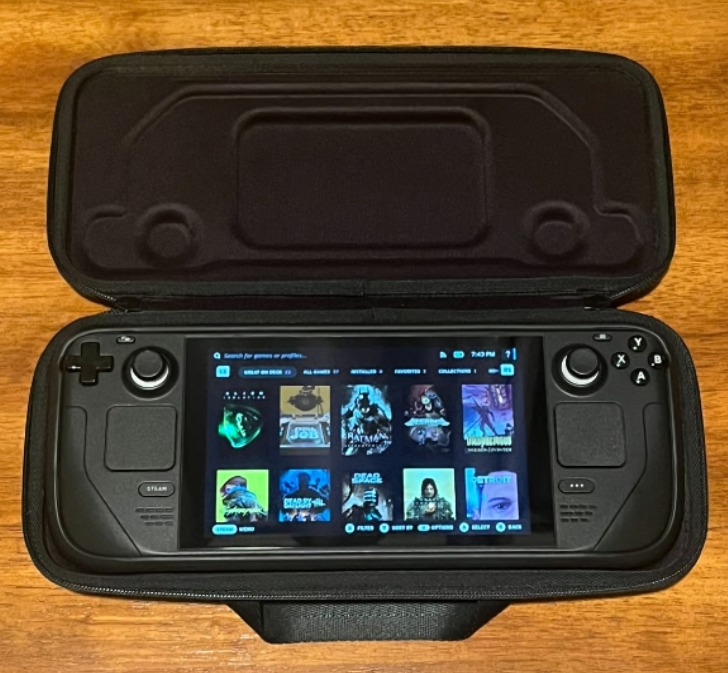 Steam Deck LCD (512 GB) + Case + Dock - Image 1